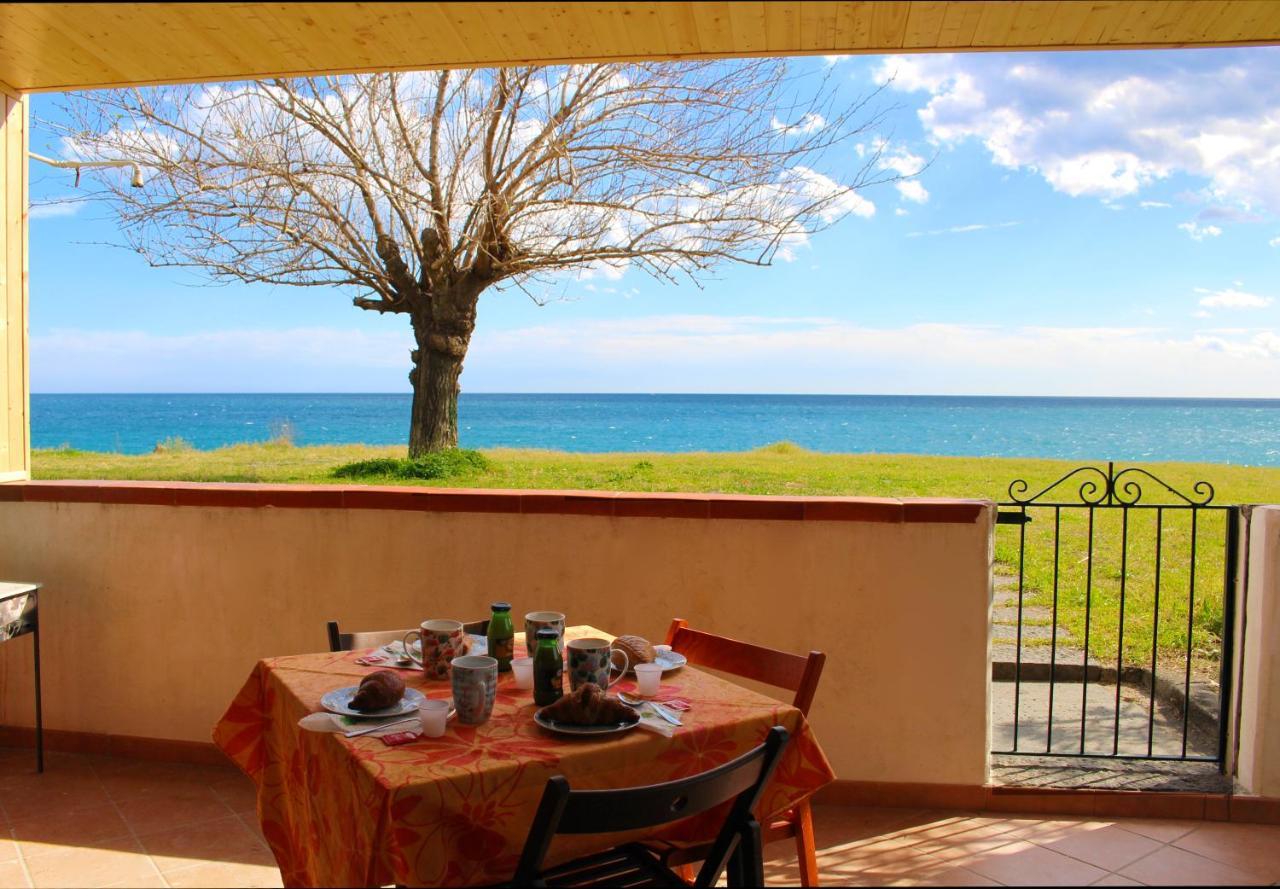 Villa House On The Sea Mascali Exterior foto